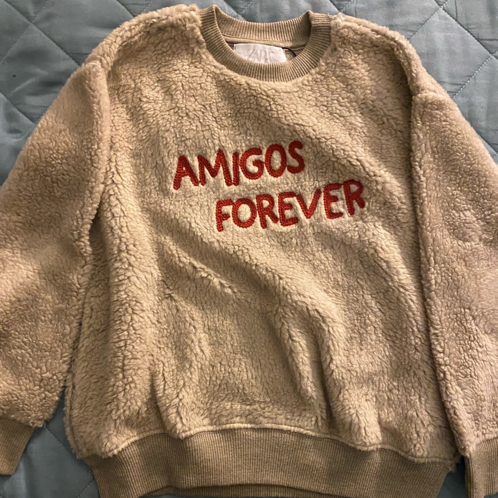 Zara amigos forever unisex sweatshirt